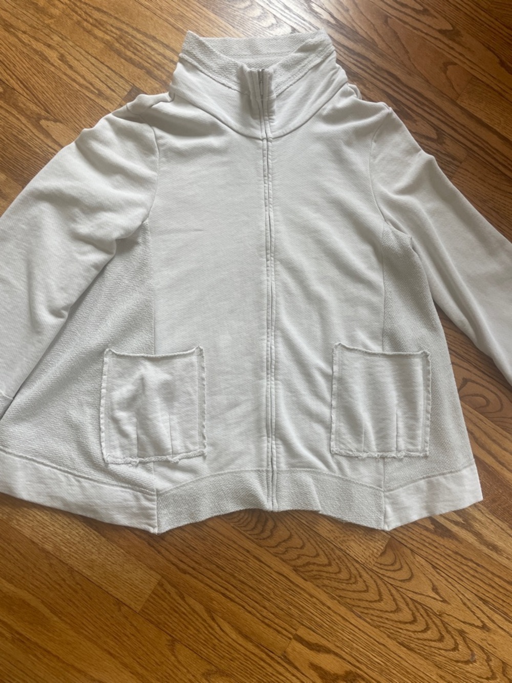 LIV by habitat cream colored Full Zip  Swing Jacket Small - Picture 2 of 9